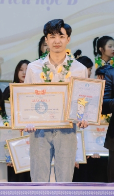 Phan Văn Long - Tấm gương học tập, rèn luyện